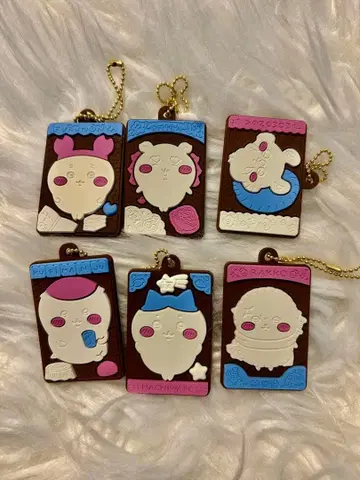 치이카와 (먼작귀) 하치와레 캐릭터 파키 모몽가 밤만쥬 시사 랏코