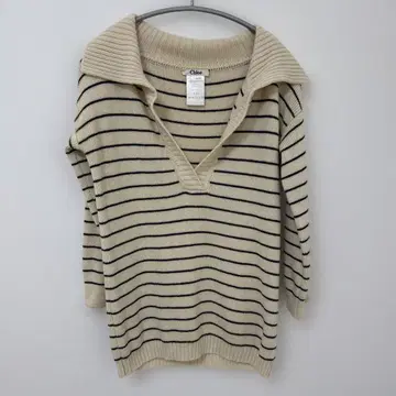 끌로에 카라 부착 보더 니트 스웨터 T XS 7부 소매