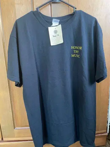 HONOR THY MUSIC 티셔츠