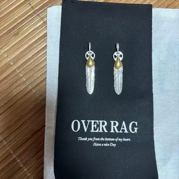 OVER RAG 깃털 모티브 목걸이