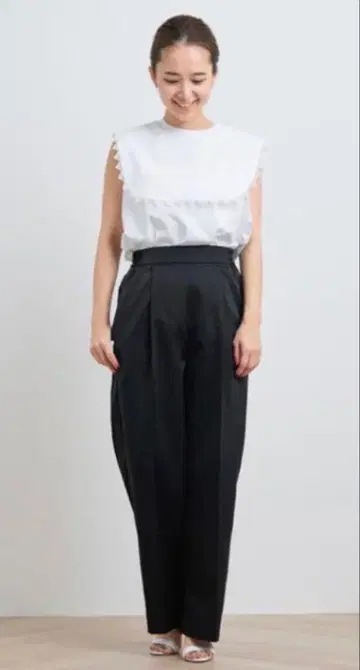 yori 요리 새틴 센터 프레스 와이드 팬츠 블랙 38