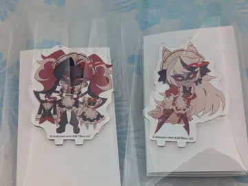 해즈빈 호텔 트레이딩 미니 아크릴 스탠드 카밀라 벨벳