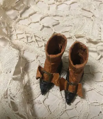 네오 브라이스 커스텀 브라이스 아웃핏 해외 작가 부츠 신발 앤티크