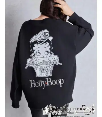 BETTY x GYDA GLITTER embroidery 풀오버