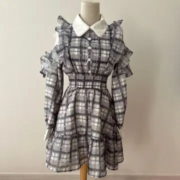 새상품 로지타 꽃무늬 체크 미니 원피스