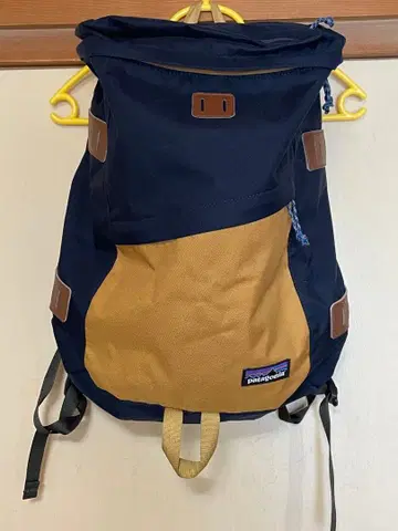 patagonia 네이비/베이지 백팩
