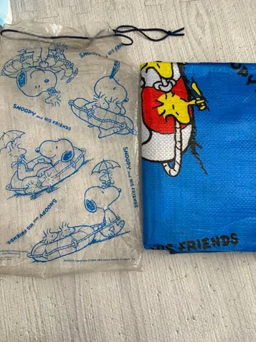 미사용 새상품 쇼와 레트로 산리오 스누피 돗자리 180 x 100