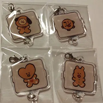 BT21 연결 아크릴 참 Sweet Holiday 4종 세트
