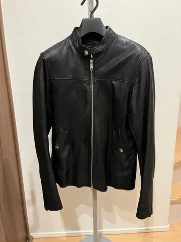 블랙 가죽 자켓 싱글 라이더