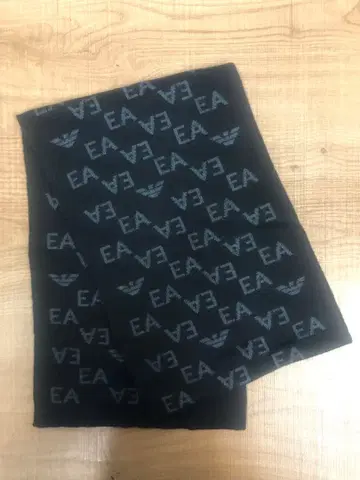 새상품급 EMPORIO ARMANI 엠포리오 아르마니 머플러