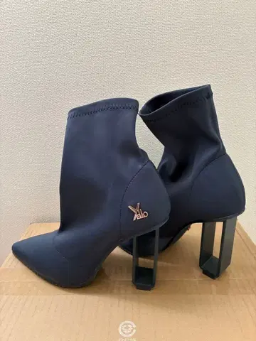 최종 할인 Yello 네이비 힐 부츠 YELLO 즉시 구매 OK
