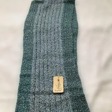 택 포함 새상품 그라데이션 머플러 타카시마야 구매