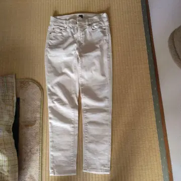 화이트 스키니 데님