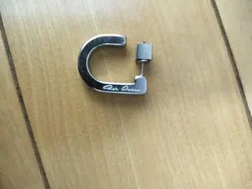 유니크 디자인 귀걸이 (한쪽 귀용)