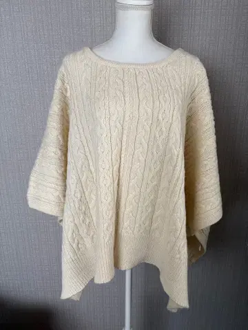 IENA 케이블 짜임 니트 판초