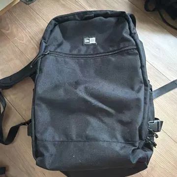NEWERA 백팩 블랙