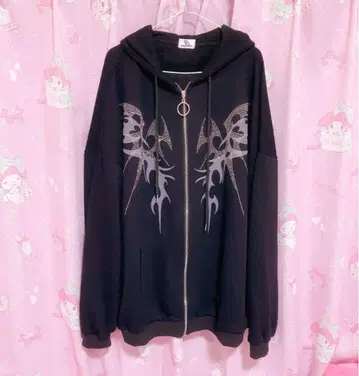 VOLCAN&APHRODITE 큐빅 라이벌 ZIP 후드티