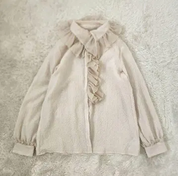 컨디션 최상 IENA 볼륨 칼라 블라우스 내추럴 프릴