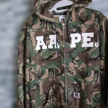 AAPE 카모 패턴 집업 후디