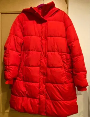 H&M 다운 코트 (예쁜 빨간색)