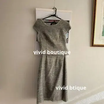 그레이 반팔 무릎 기장 셋업