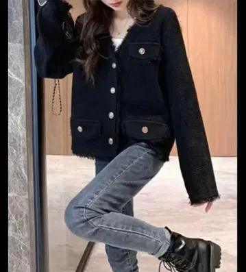 프린지 장식 블랙 니트 스웨터 가디건 긴팔 블랙