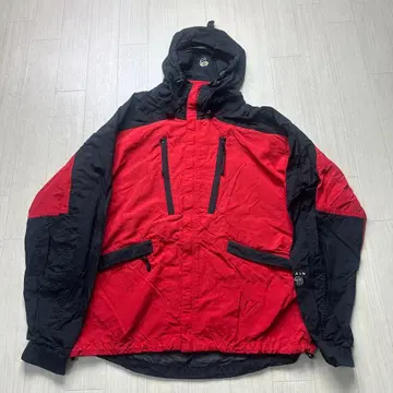 마운틴 하드웨어 다운 자켓