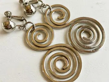 골동품 코스튬 주얼리 실버 소용돌이 레트로 모던 vintage 귀찌