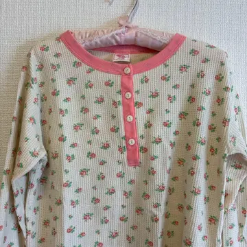 JEMORGAN (제이이모건) 와플 꽃무늬 헨리넥 써멀 롱T