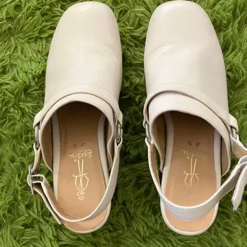 키다리 아저씨 슬링백 샌들