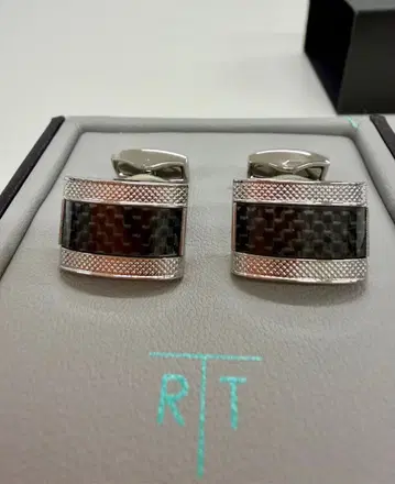 타테오시안 R/T 탄소섬유 커프스 링크