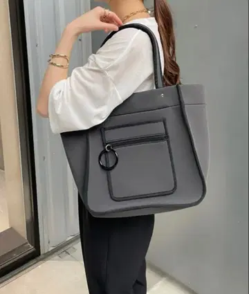 파피요네 스퀘어 WETLINE 토트백 그레이 M 사이즈