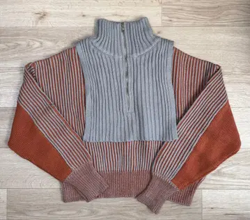 KBF 레이어드 하프 ZIP 니트 그레이 x 오렌지