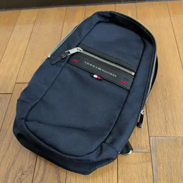 Tommy Hilfiger 숄더백 네이비