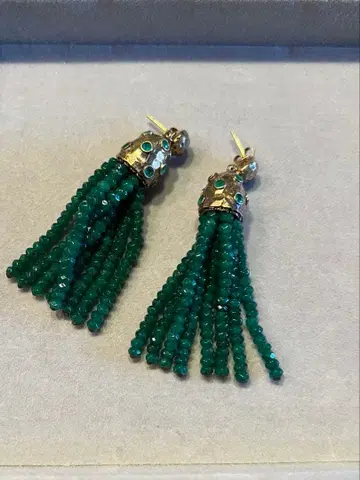새상품급 kajabijoux 카자비쥬 에메랄드 태슬 귀걸이 레어 코스튬