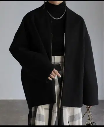 sakishimatokyo 노카라 숏코트 BLACK