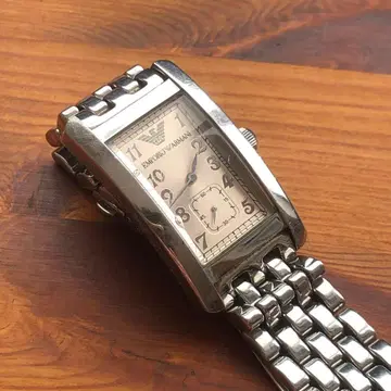 [ 작동 ] EMPORIO ARMANI 쿼츠 손목시계 실버 AR-0106
