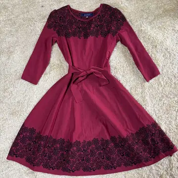 새상품급 엠즈 그레이시 플라워 모티브 니트 원피스 연예인 착용 플레어