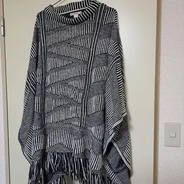 기하학 패턴 프린지 판초