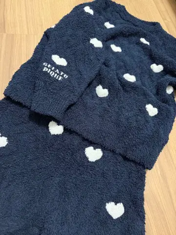 GELATO PIQUE 네이비 하트 무늬 룸웨어