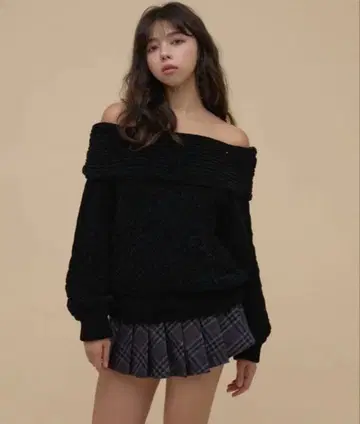 Andmary Kiki cable loose knit BLACK