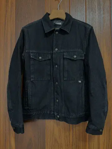 스태빌라이저 자켓 초기