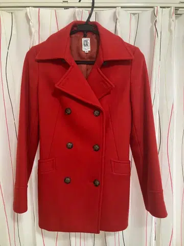 빨간색 더블 브레스트 피 코트