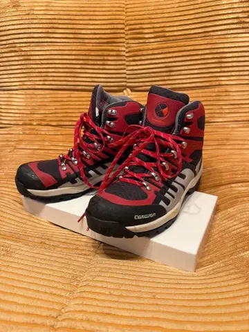 Caravan 트레킹 슈즈 GORE-TEX 26cm