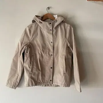 23구 마운틴 파카