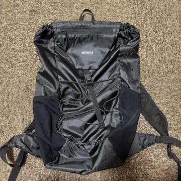 emmi 패커블 백팩 블랙