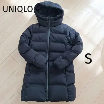 새상품급 유니클로 여성용 심리스 다운 블랙 M