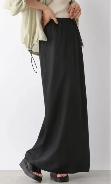 LEPSIM 스트레치 새틴 스커트