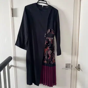 UNITED TOKYO 무릎 기장 원피스 S 사이즈