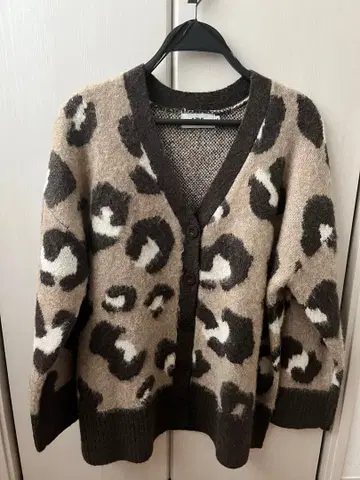 AZUL by MOUSSY 레오파드 무늬 가디건